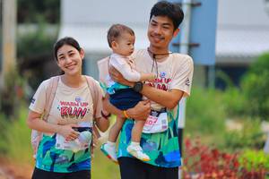 BIB: 302
                            <button type="button" onclick="openModal(18886902)" class="btn btn-primary btn-sm float-right btn-popup" data-toggle="modal" data-target=".modal-high-quality">
                        <i class="fas fa-shopping-cart"></i> Add to Cart
                    </button>
                                            <button type="button" onclick="isThisMe(18886902, true)" class="btn btn-success btn-sm float-right btn-popup btn-isme hidden" data-toggle="tooltip" data-placement="bottom" title="นี่คือรูปของคุณใช่ไหม คลิกที่นี่เพื่อเอาเข้าอัลบั้ม">
                        <i class="fas fa-plus"></i> Add to album
                    </button>
                    <button type="button" onclick="isThisMe(18886902, false)" class="btn btn-warning btn-sm float-right btn-popup btn-isnotme hidden">
                        <i class="fas fa-ban"></i> Remove from album
                    </button>